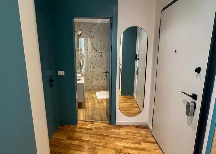 Lakeside Dream * Tirana