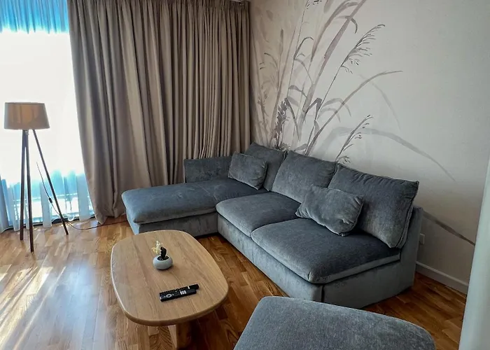 Lakeside Dream Apartment *